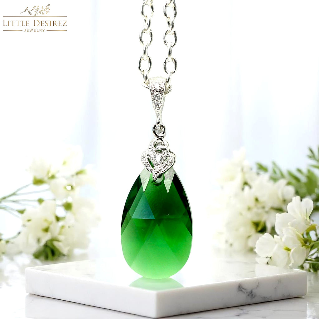 Green Necklace Emerald Necklace Necklace Dark Green Necklace Bridesmaid Necklace Bridal Wedding Jewelry Holiday Jewelry DM32N