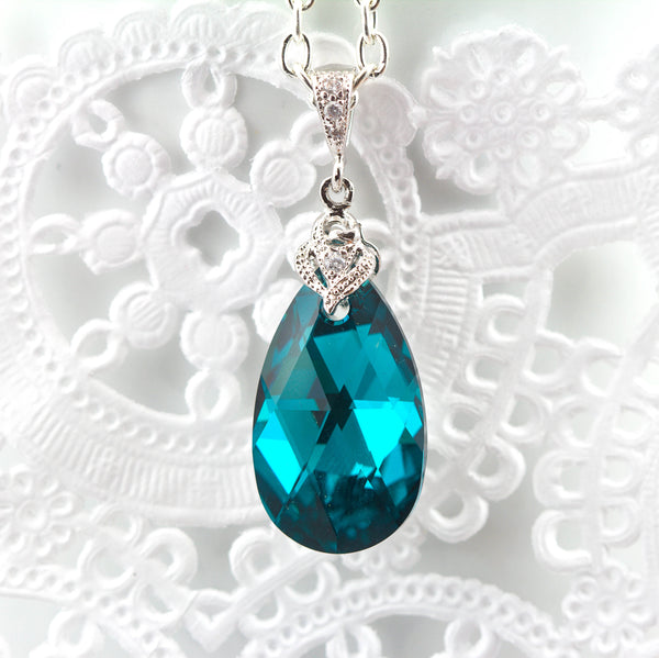 Teal Necklace Teal Green Pendant Necklace Sparkly Crystal Necklace Bridesmaid Gift Jewelry Blue Zircon Comet Argent Light BZ32N