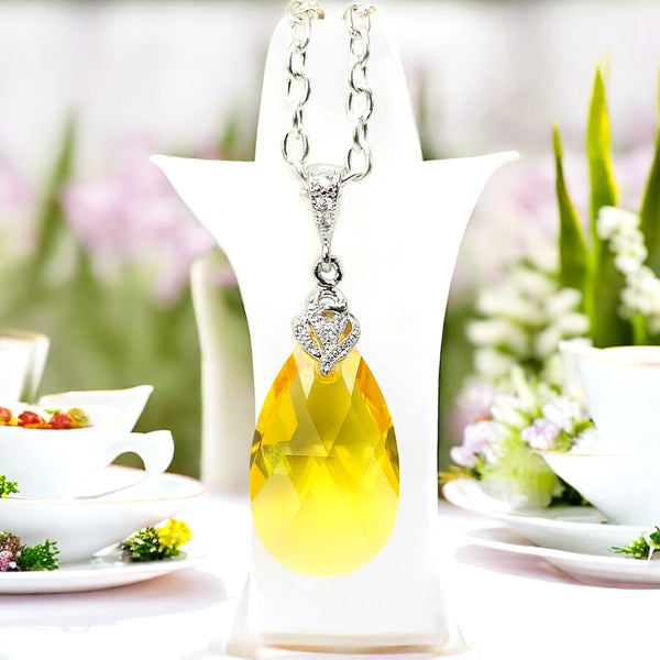 Yellow Necklace Sunflower Necklace Yellow Pendant Bridesmaid Jewelry Gift for Her Lemon Zest Canary Yellow Light Topaz Necklace LT32N