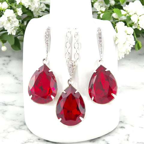 Red Jewelry Set Bridesmaid Gift Earrings and Necklace Set Jewelry Dark Red Earrings Deep Red Earrings Holiday Jewelry SI31JS