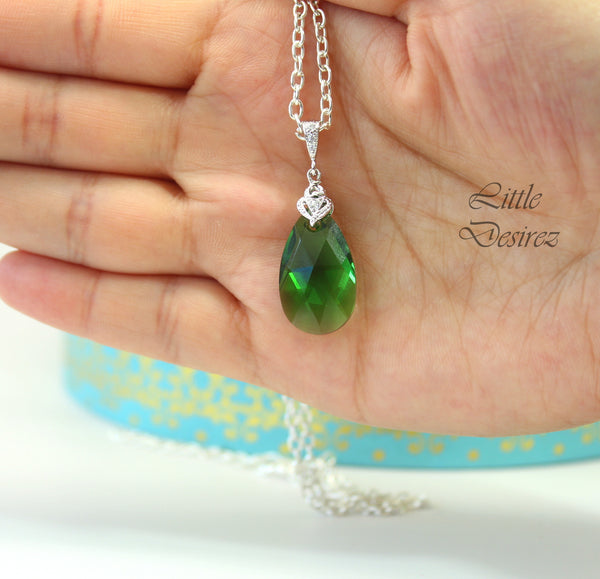 Green Earrings & Necklace Set Emerald Green Jewelry Bridesmaid Gift Jewelry Dark Green Earrings Emerald Holiday Jewelry DM32JS